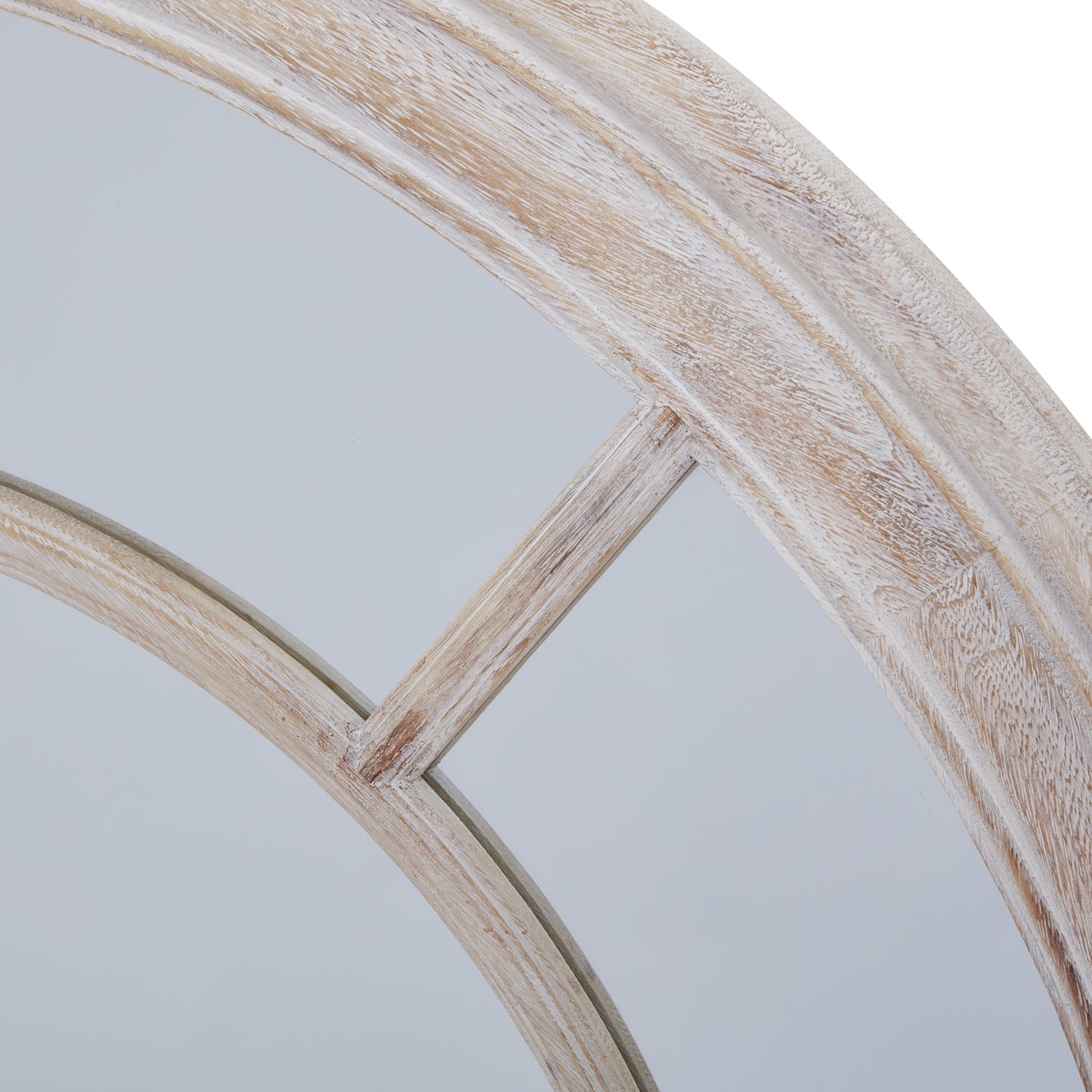 Round Washed Wood Mirror - detail