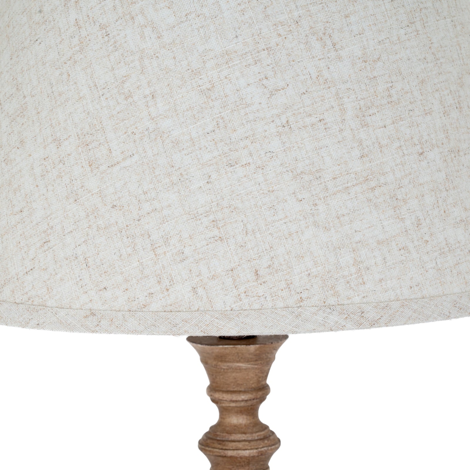 Solenne table lamp edged shade detail