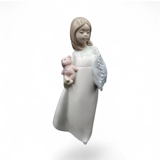 NAO by Lladro Sweet Dreams Girl | Hand-Painted Porcelain Figurine | MPN 02001571 | Made in Spain | New Boxed