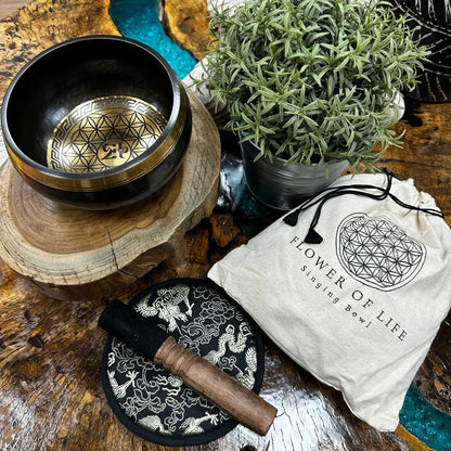 Flower of Life Singing Bowl Gift Set | Hand Beaten and Engraved | 14cm | Brass | New