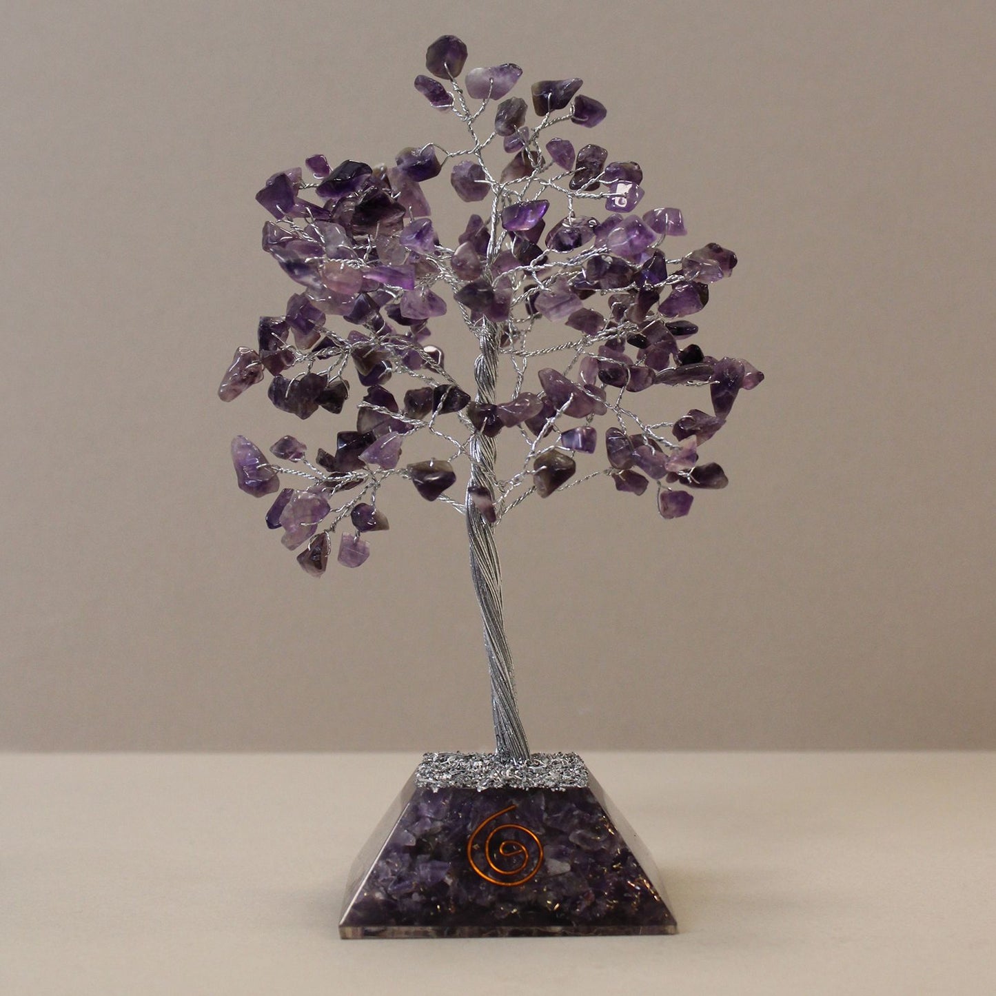 Amethyst Gemstone Tree with Orgonite Base | 160 Stones | 8x8x17cm | New