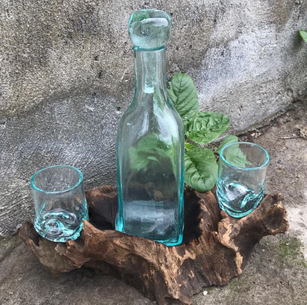 Molten Glass Whisky Set on Driftwood | 500ml Decanter & Glasses | 26x27x33cm | New