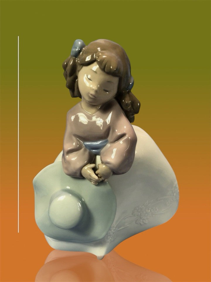 NAO by Lladro Pleased to Meet You Girl with Hat Figurine 02001329 Rare New | Hand-Painted Porcelain Figurine | MPN 01329 | Made in Spain | New Boxed